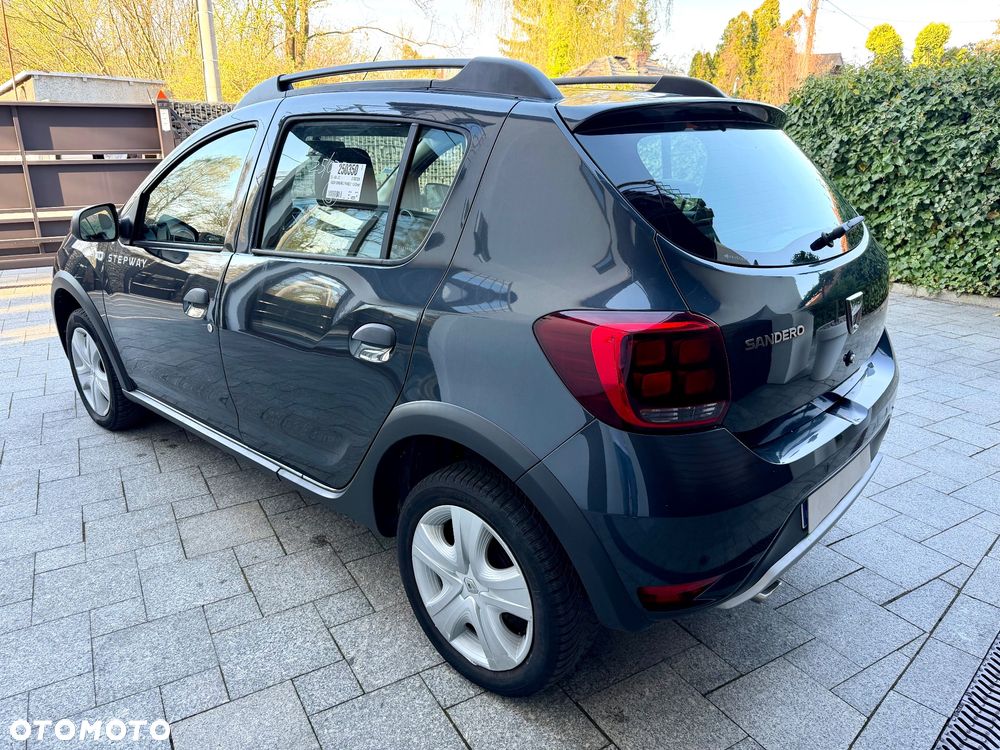 Dacia Sandero Stepway Blue dCi 95 Celebration - 4