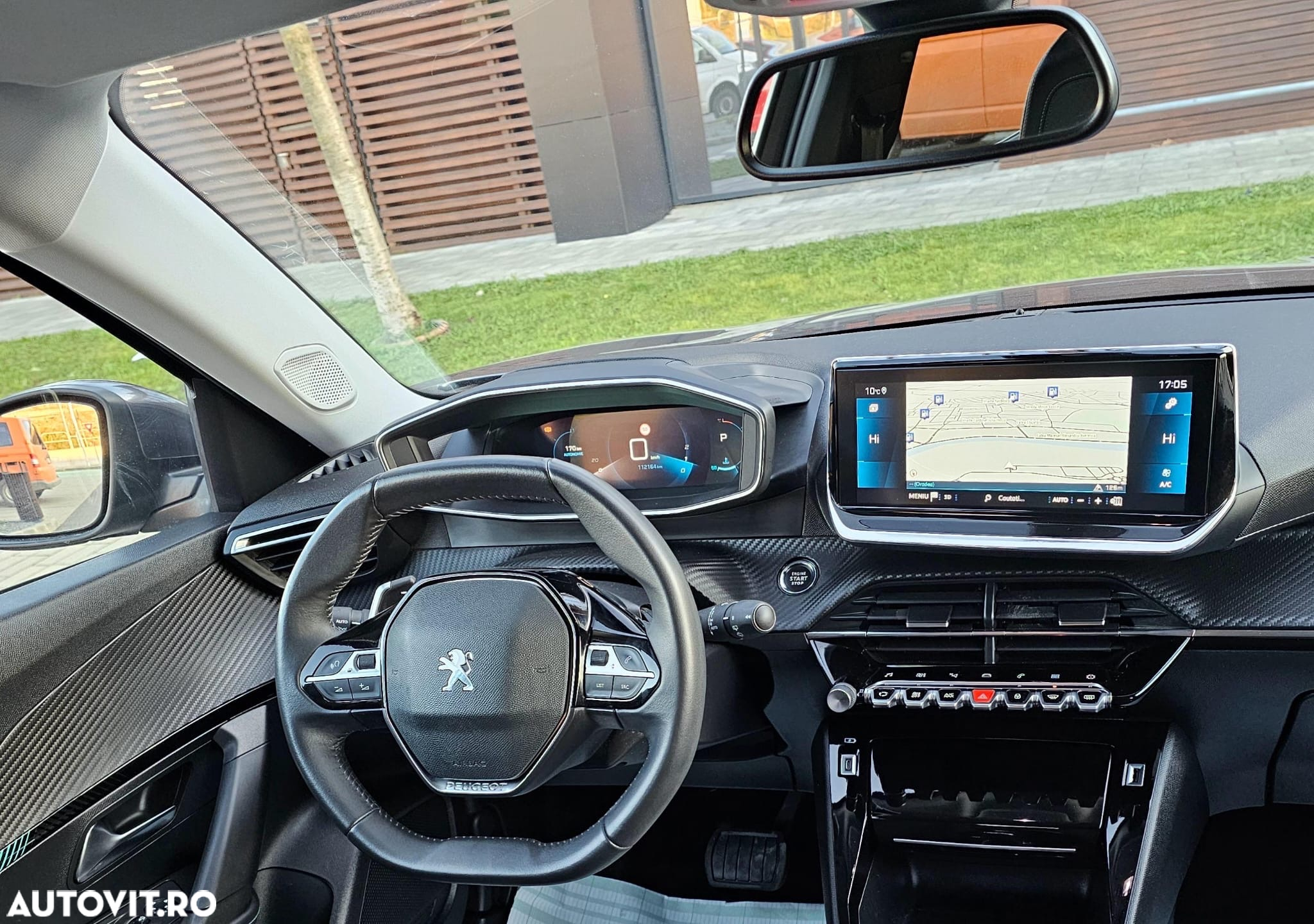 Peugeot 2008 - 10
