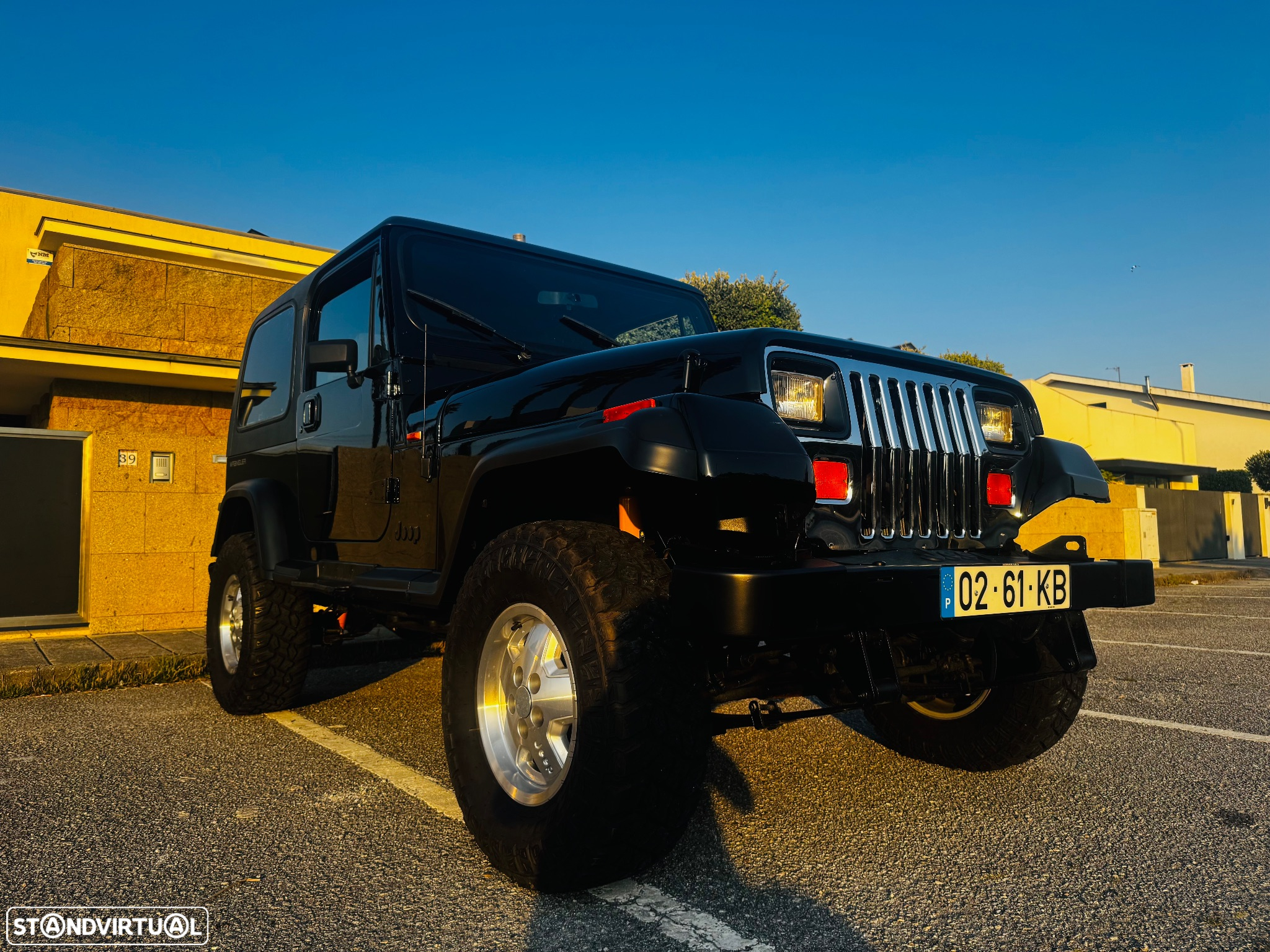 Jeep Wrangler 2.5 Sport Hard Top - 2