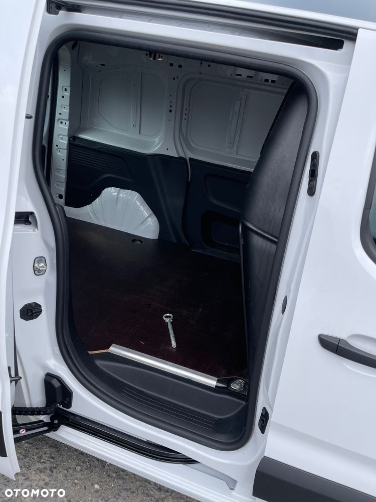 Opel Combo - 9