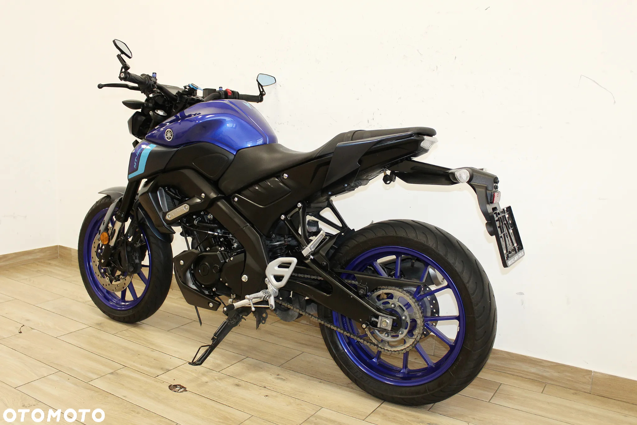 Yamaha MT - 6