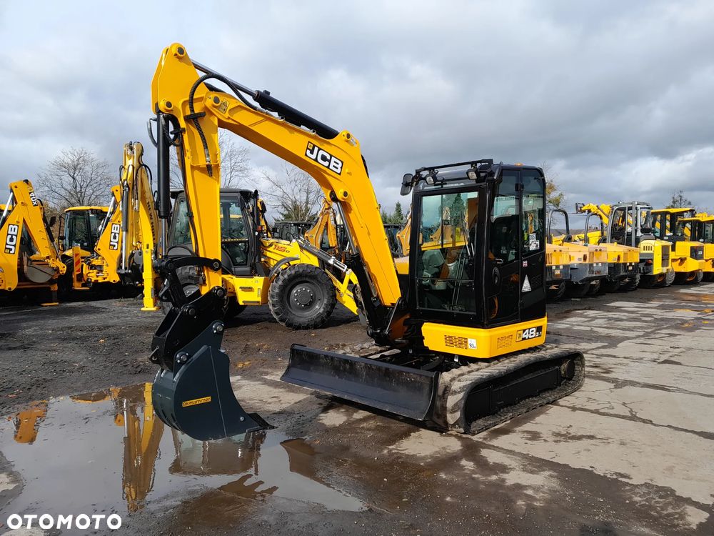 JCB 48z-1 - 1