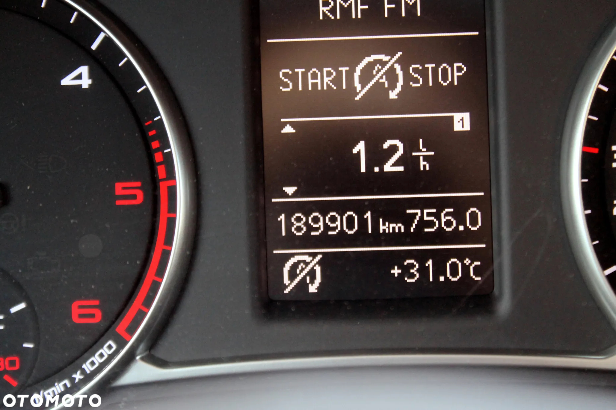 Audi A1 1.6 TDI Sportback admired - 9