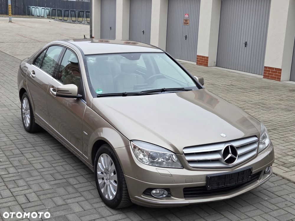 Mercedes-Benz Klasa C 250 CDI DPF BlueEFFICIENCY - 13