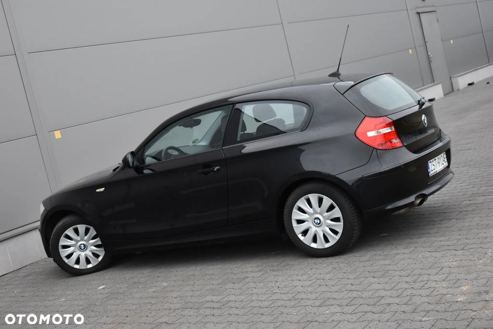 BMW Seria 1 116i - 34