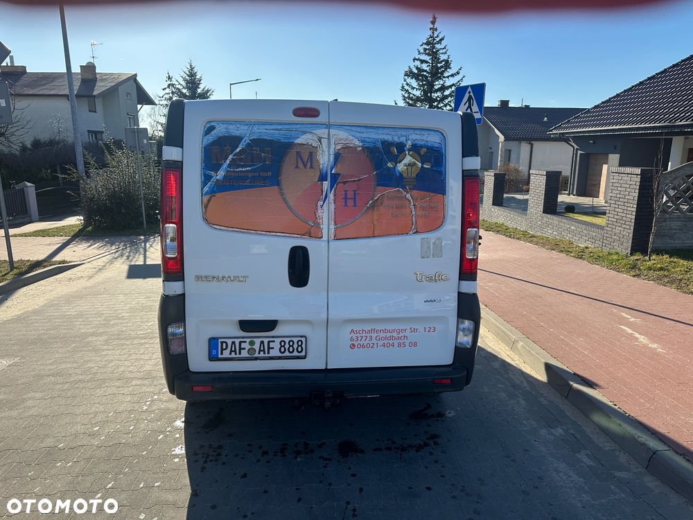 Renault Trafic - 9