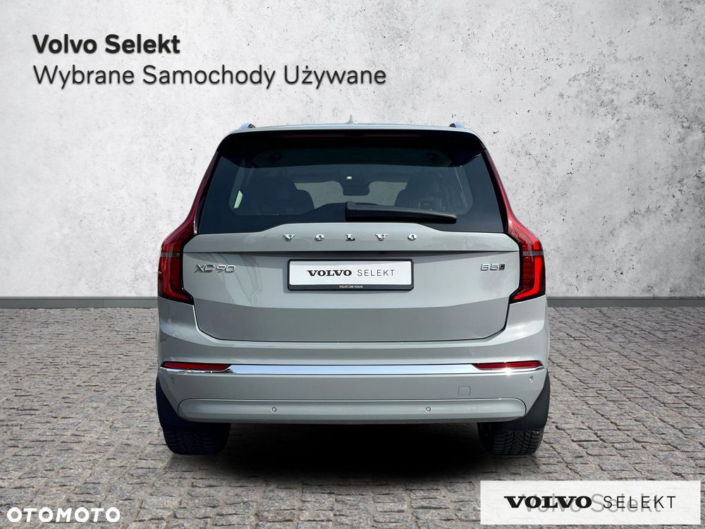Volvo XC 90 - 6