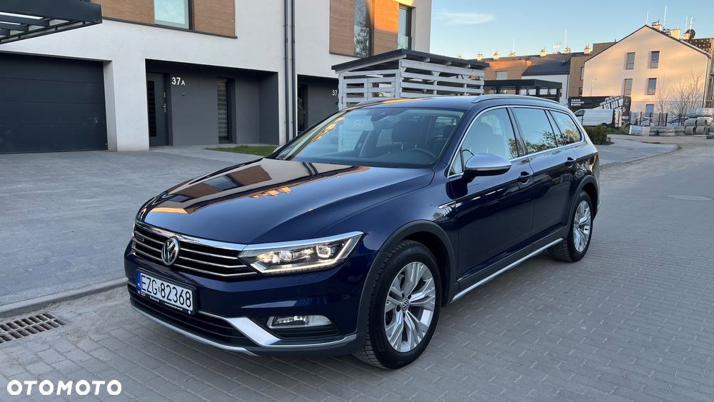 Volkswagen Passat 2.0 TDI BMT 4Mot Highline DSG - 3