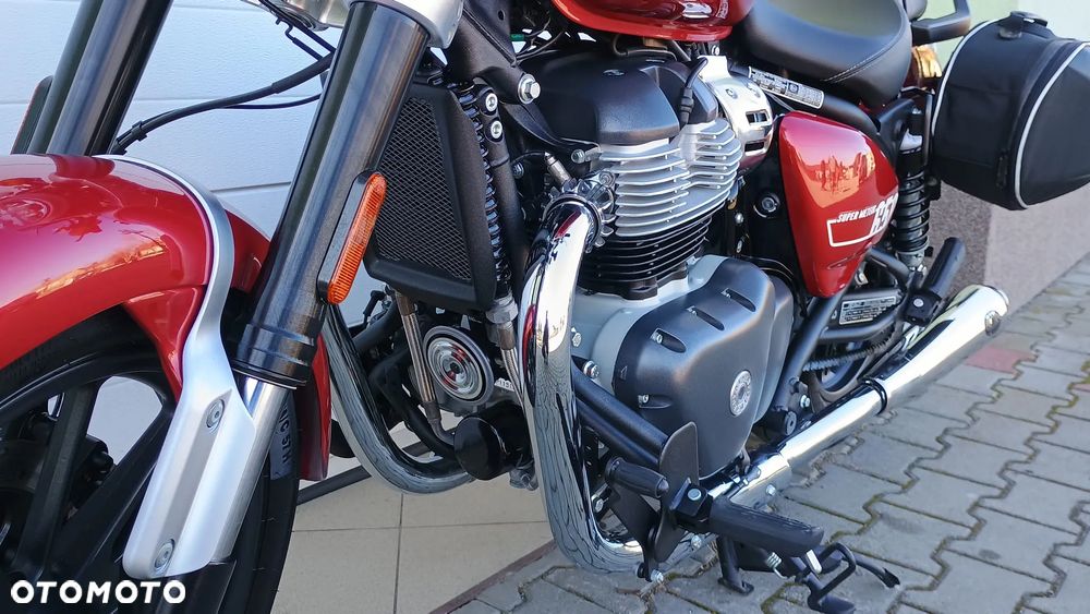 Royal Enfield Super Meteor - 15