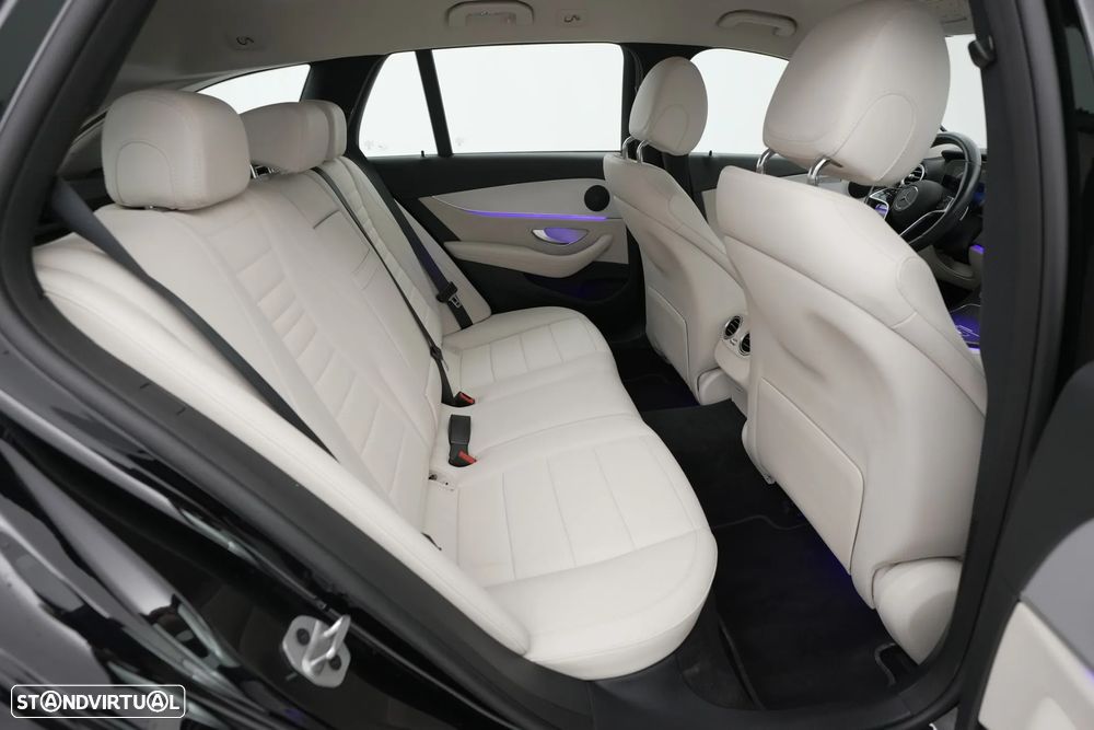Mercedes-Benz E 300 de Avantgarde - 27