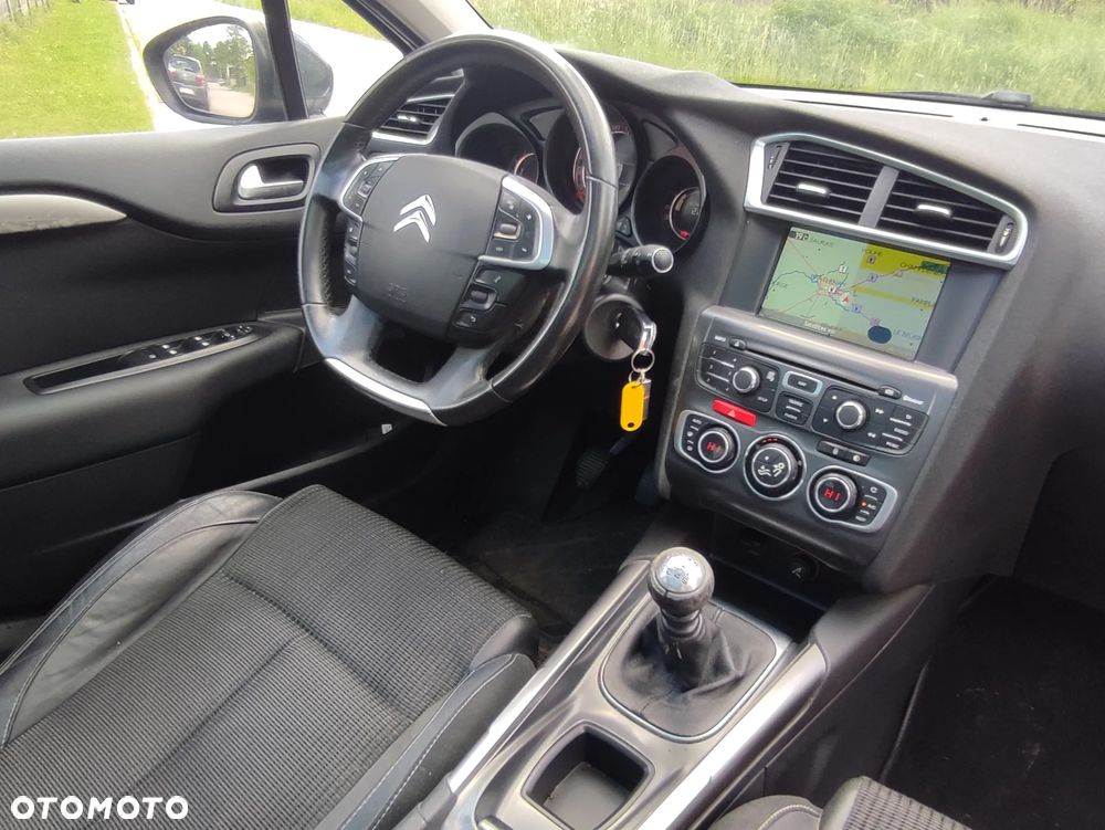 Citroën C4 2.0 HDi Exclusive - 13