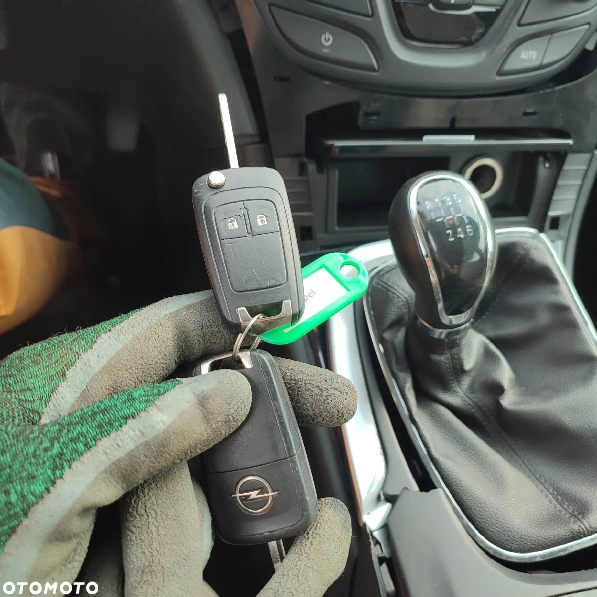 Opel Insignia - 4