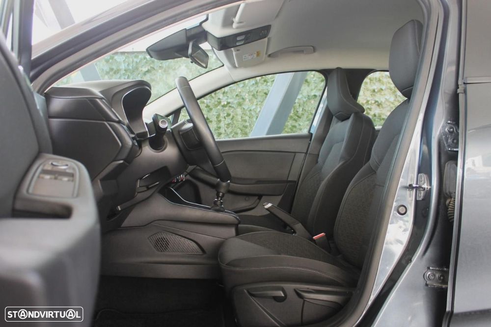 Renault Clio 1.5 Blue dCi Intens - 8