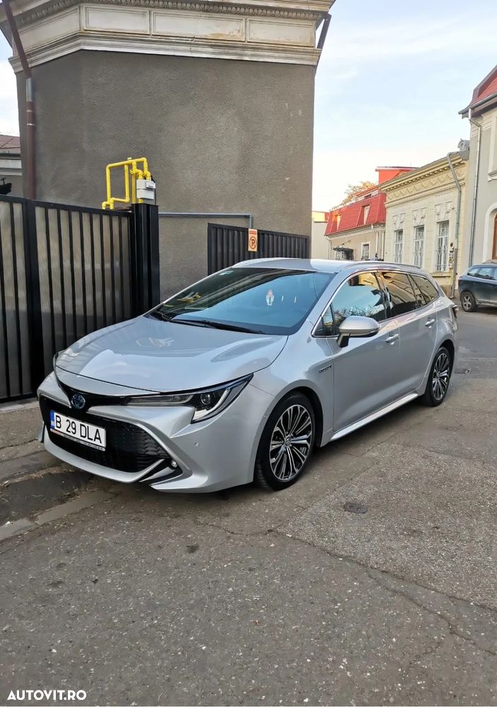 Toyota Corolla - 5