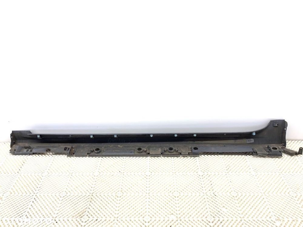 LISTWA PROGOWA PRAWY  TOYOTA COROLLA sedan (_E21_) 2019 - 2022 1.8 VVTi Hybrid (ZWE211, MZEA12) 72 - 5