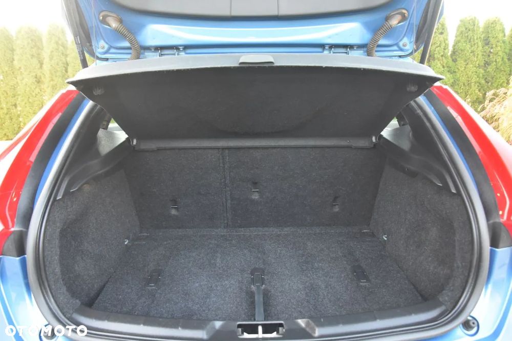 Volvo V40 D4 Drive-E Summum - 25