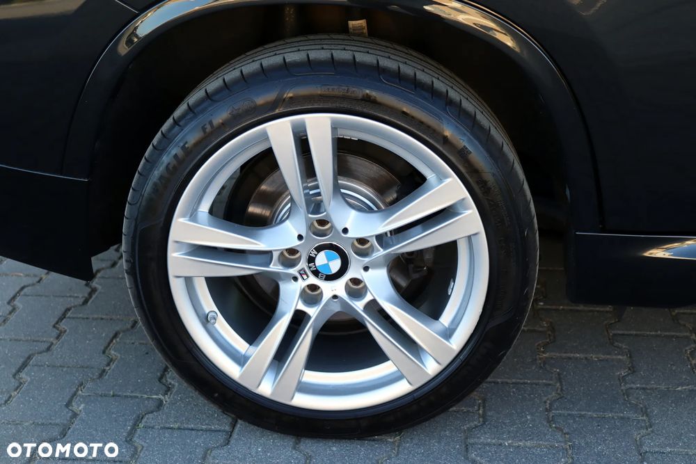 BMW X1 xDrive20d - 36