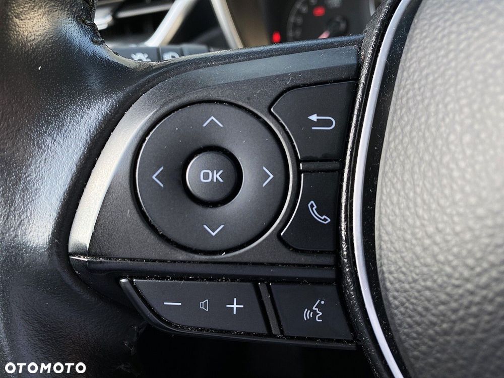 Toyota Corolla - 23