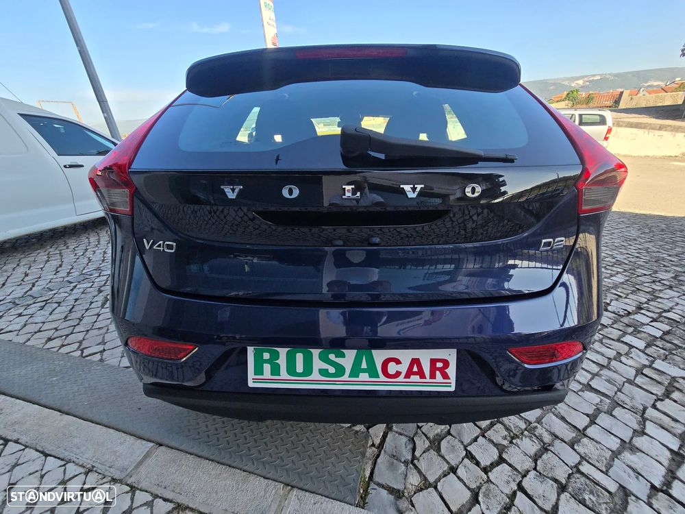 Volvo V40 D2 Powershift Momentum - 5