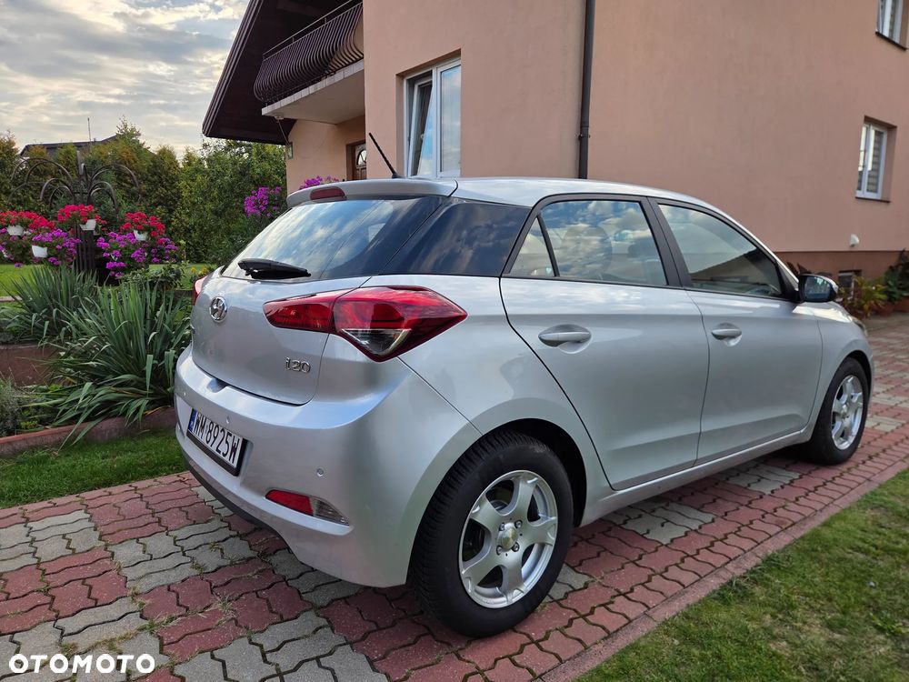 Hyundai i20 1.4 Classic + - 30