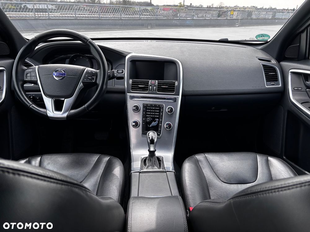 Volvo XC 60 D4 Drive-E Summum - 16