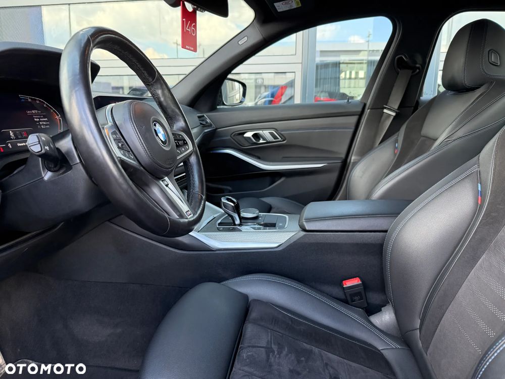 BMW Seria 3 320d xDrive M Sport sport - 22