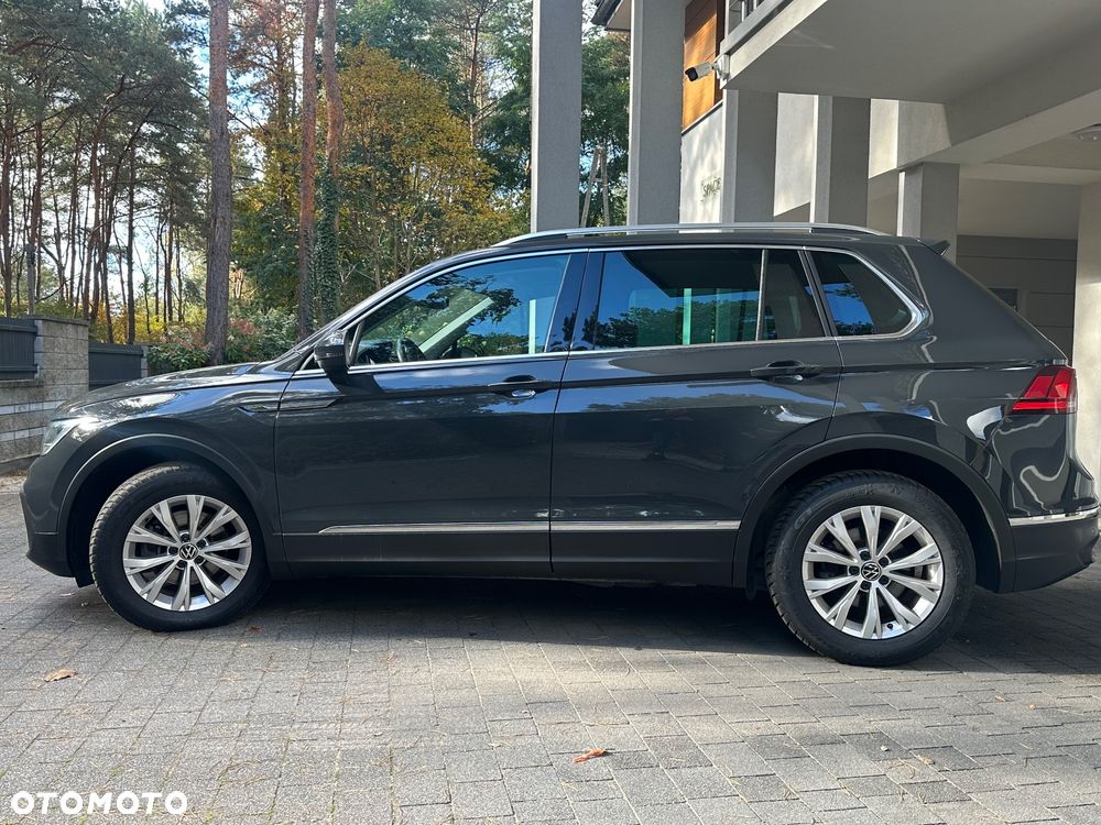 Volkswagen Tiguan ver-2-0-tdi-elegance-dsg - 8