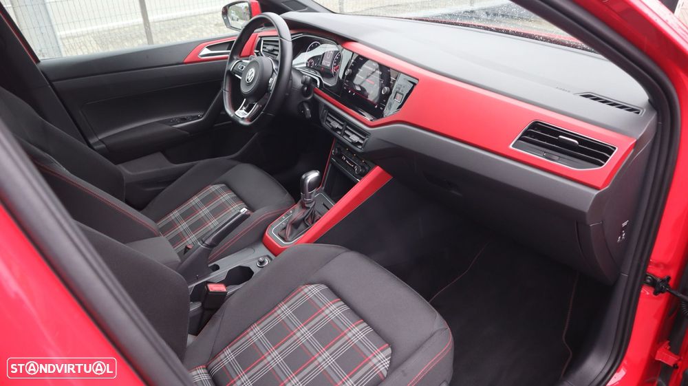 VW Polo 2.0 TSI GTI DSG - 19