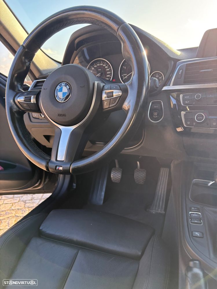 BMW 320 d Line Sport - 11