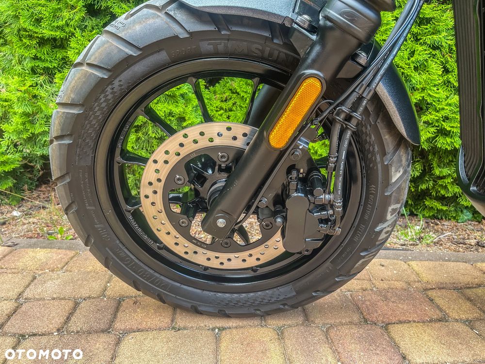 Hyosung GV - 16