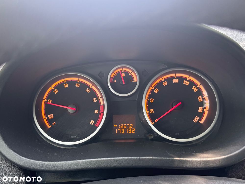 Opel Corsa 1.4 T Cosmo S&S - 7