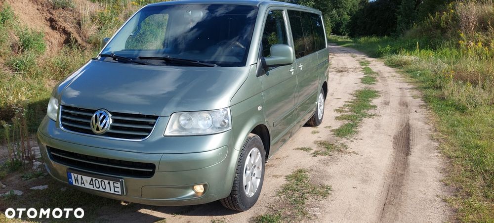 Volkswagen Multivan - 1