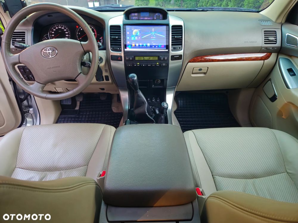 Toyota Land Cruiser 3.0 D Luna Comfort Platinium - 16