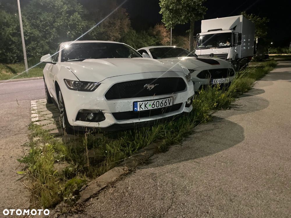 Ford Mustang 5.0 V8 GT - 30