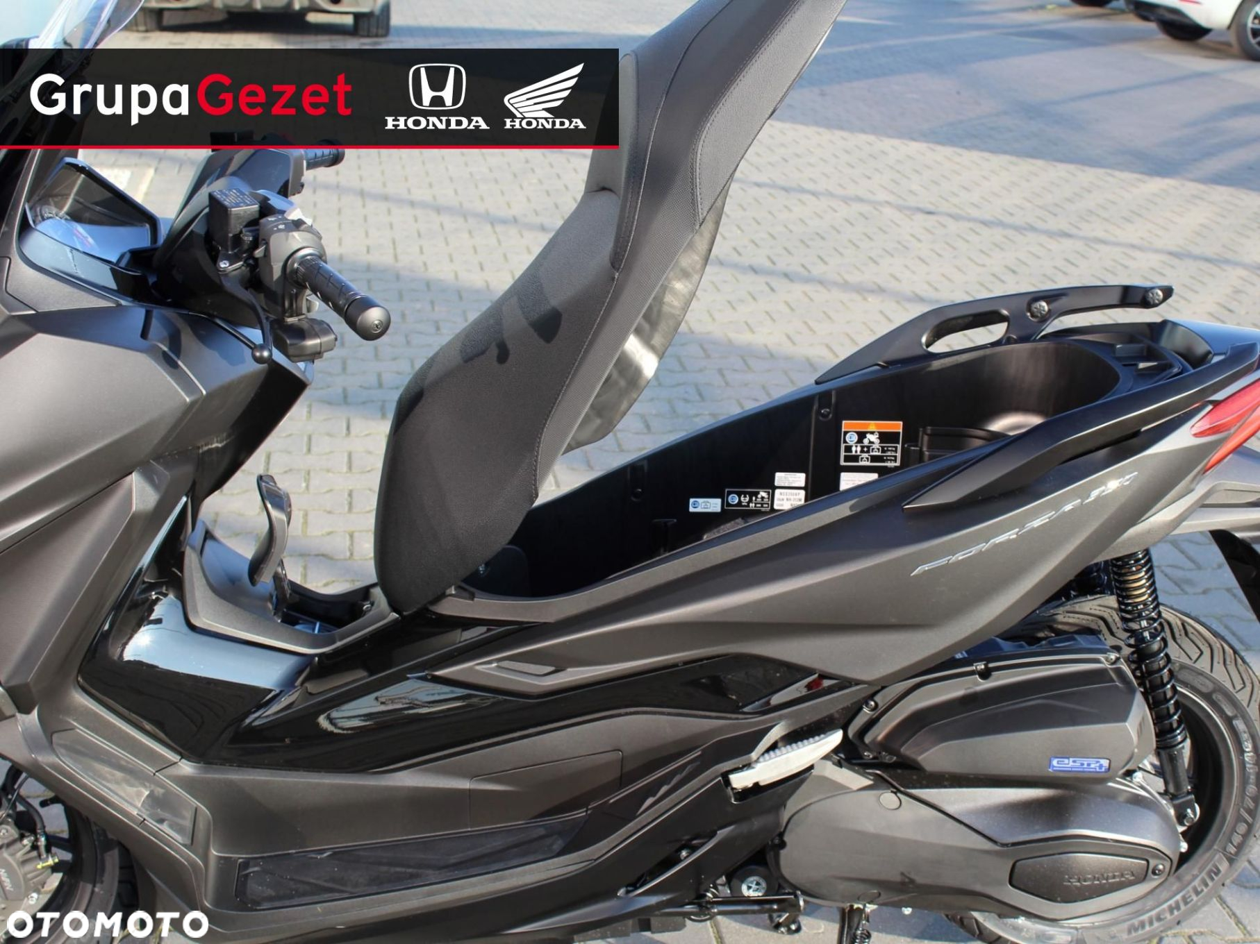 Honda NSS - 13