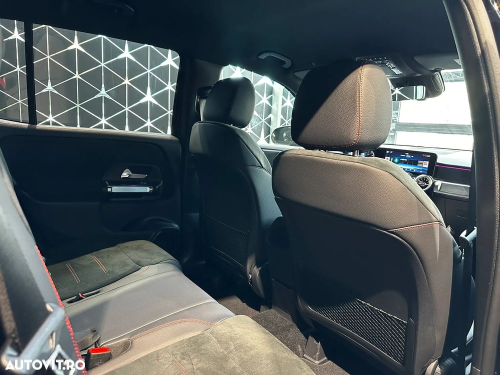 Mercedes-Benz GLB 220 4MATIC MHEV Aut. - 11