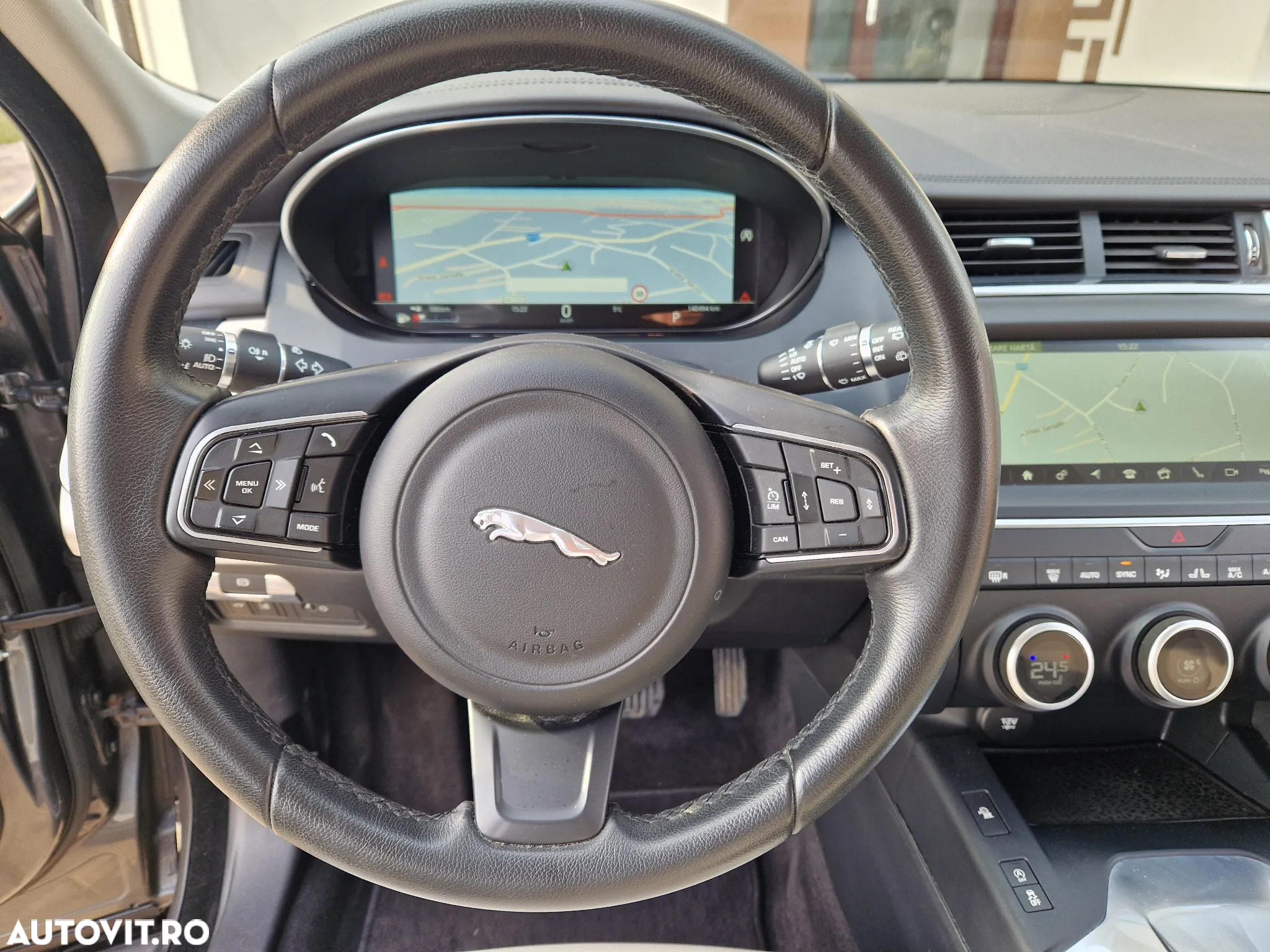 Jaguar E-Pace D180 AWD Aut. HSE - 17