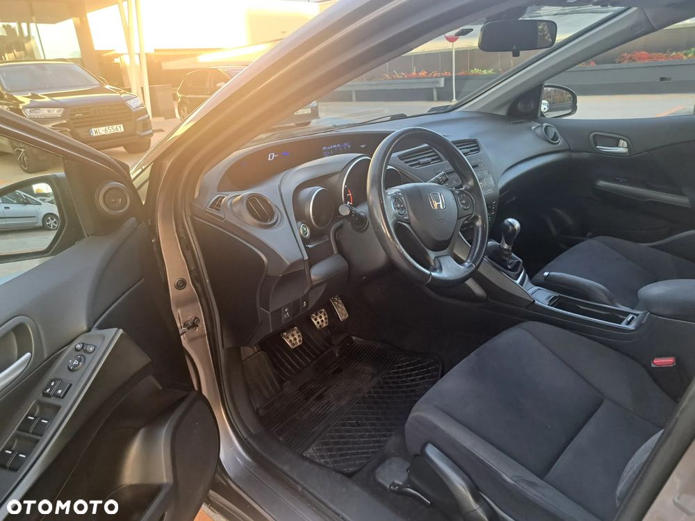 Honda Civic - 10