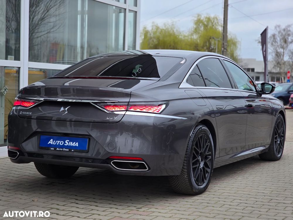 DS Automobiles DS 9 1.6 PHeV FWD 250 EAT8 PERFORMANCE Line + - 6