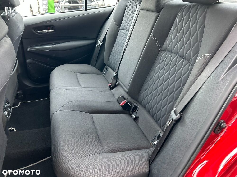Toyota Corolla 1.8 Hybrid Comfort - 22