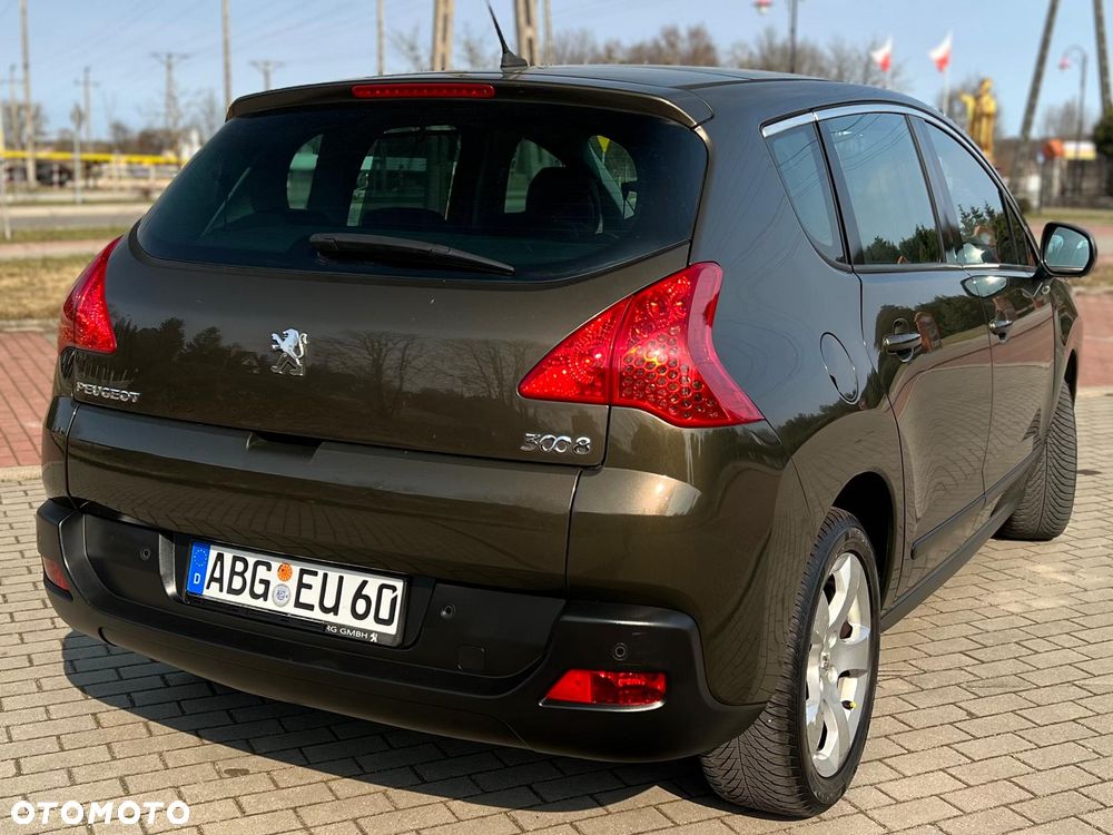 Peugeot 3008 HDi FAP 165 Automatik Premium - 16