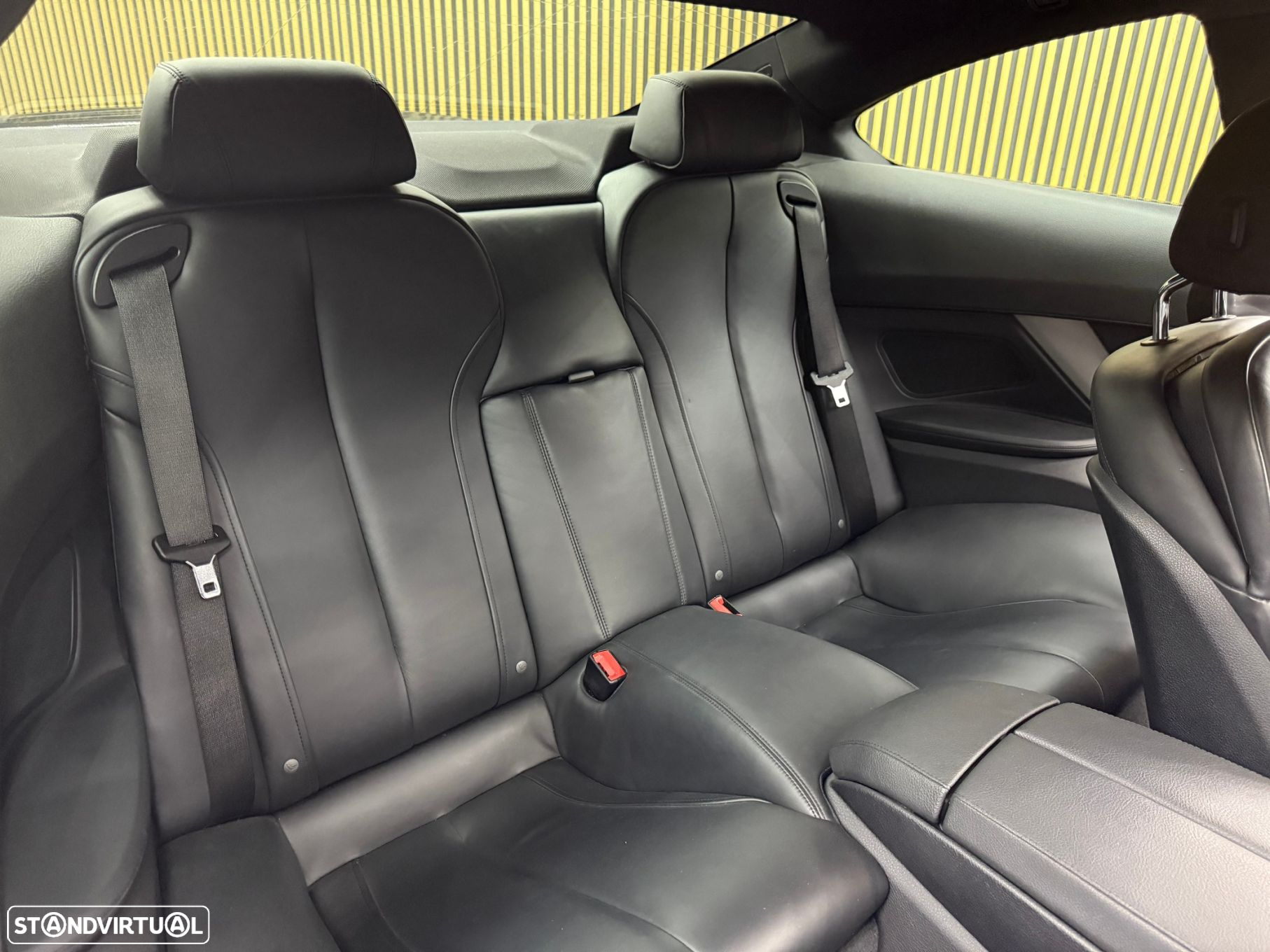 BMW 640 d Pack M - 37