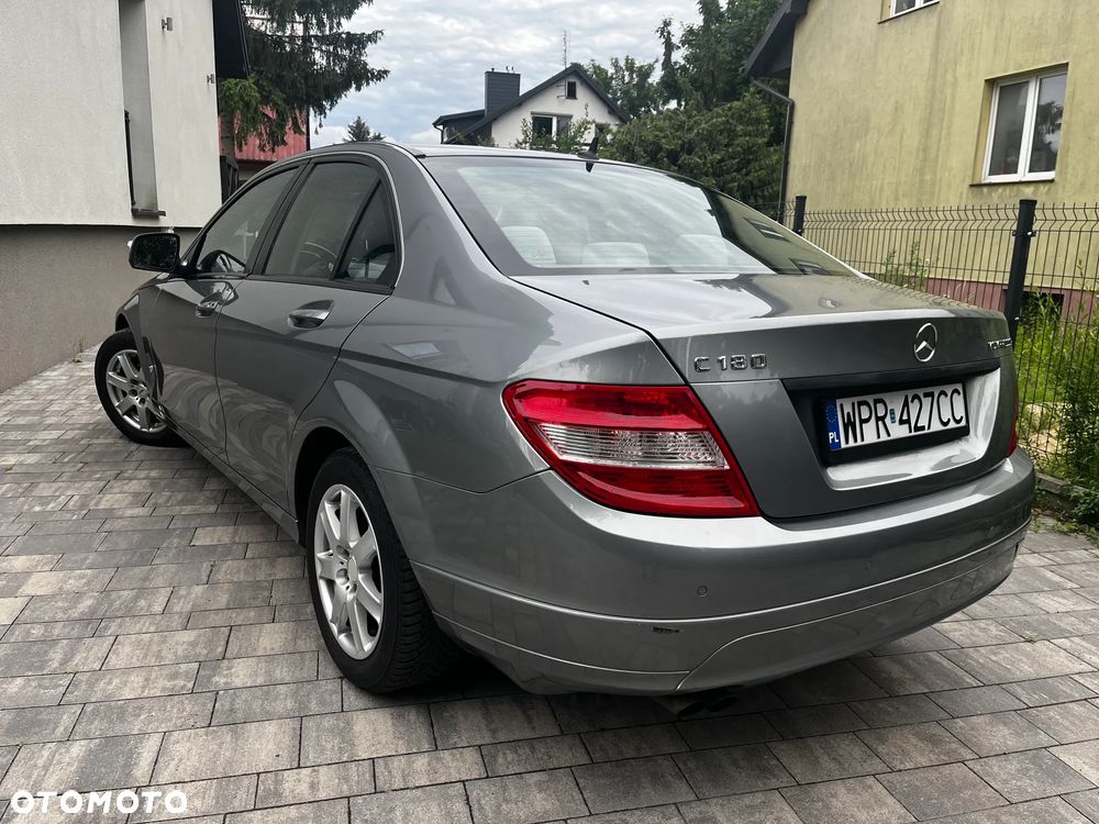Mercedes-Benz Klasa C 180 Kompressor Classic - 4