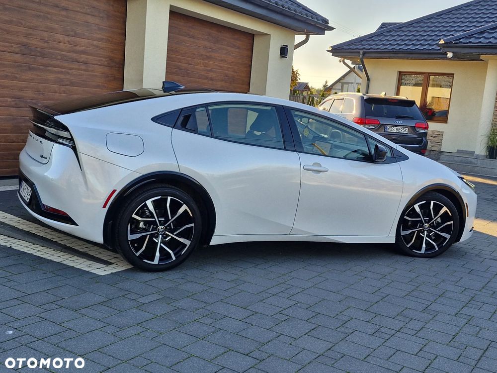 Toyota Prius - 23