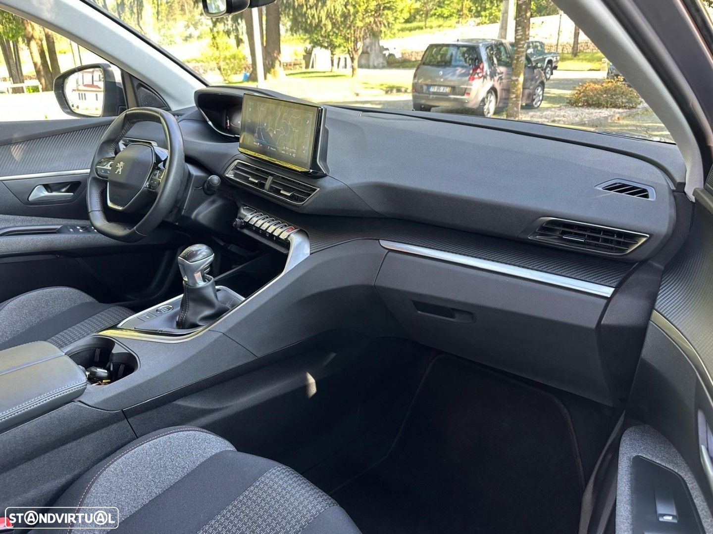 Peugeot 3008 1.5 BlueHDi Active - 9