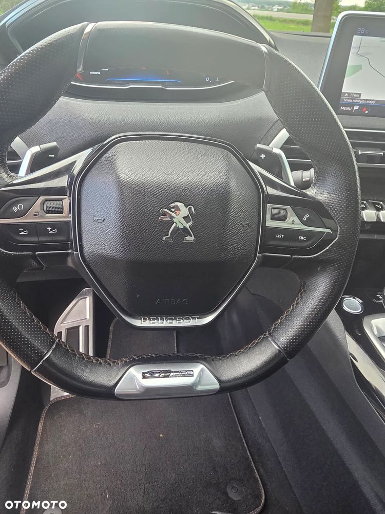 Peugeot 5008 1.6 THP Active S&S EAT6 - 22