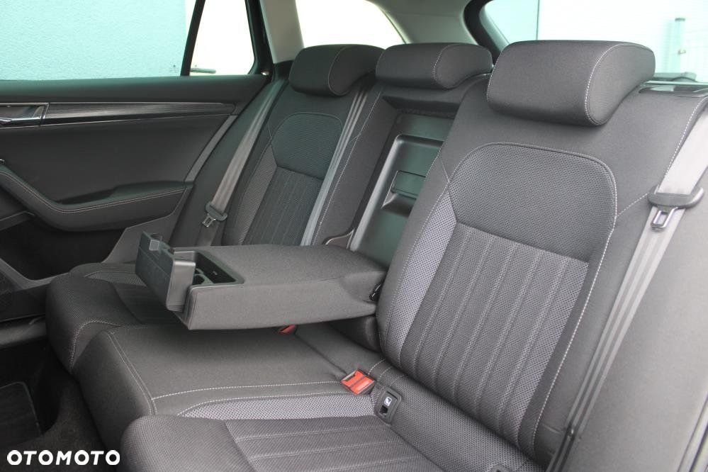 Skoda Superb - 12