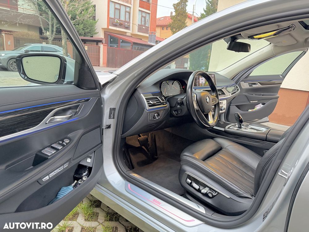 BMW Seria 7 740d xDrive - 6