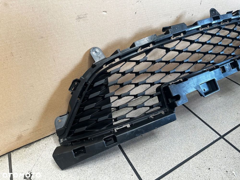 RENAULT ZOE II KRATKA ZDERZAKA PRAWY PRZÓD 622544898, 960163814R, - 2