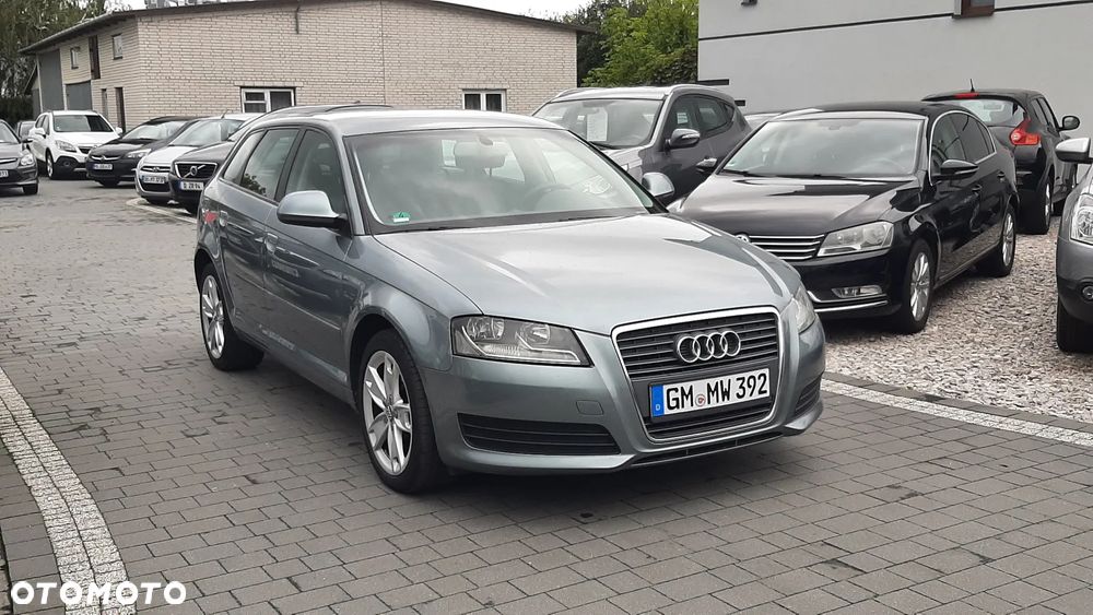 Audi A3 Sportback - 2
